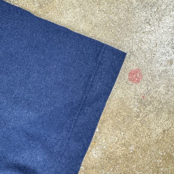 Vintage Hanes Navy Blue Pocket T-Shirt Men’s Medium 90s Single Stitch‎ Tee Blank - Picture 4 of 9